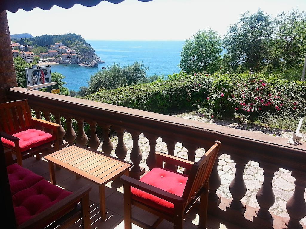 Villa Sara Guesthouse Sveti Stefan Phòng bức ảnh