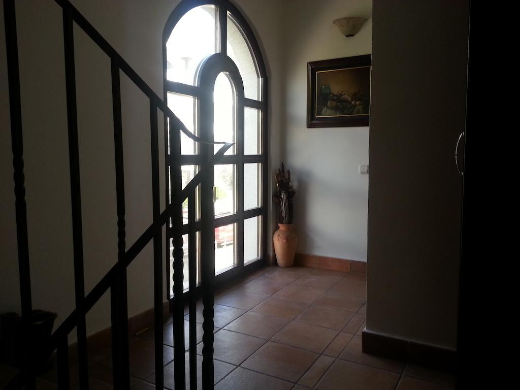 Villa Sara Guesthouse Sveti Stefan Ngoại thất bức ảnh