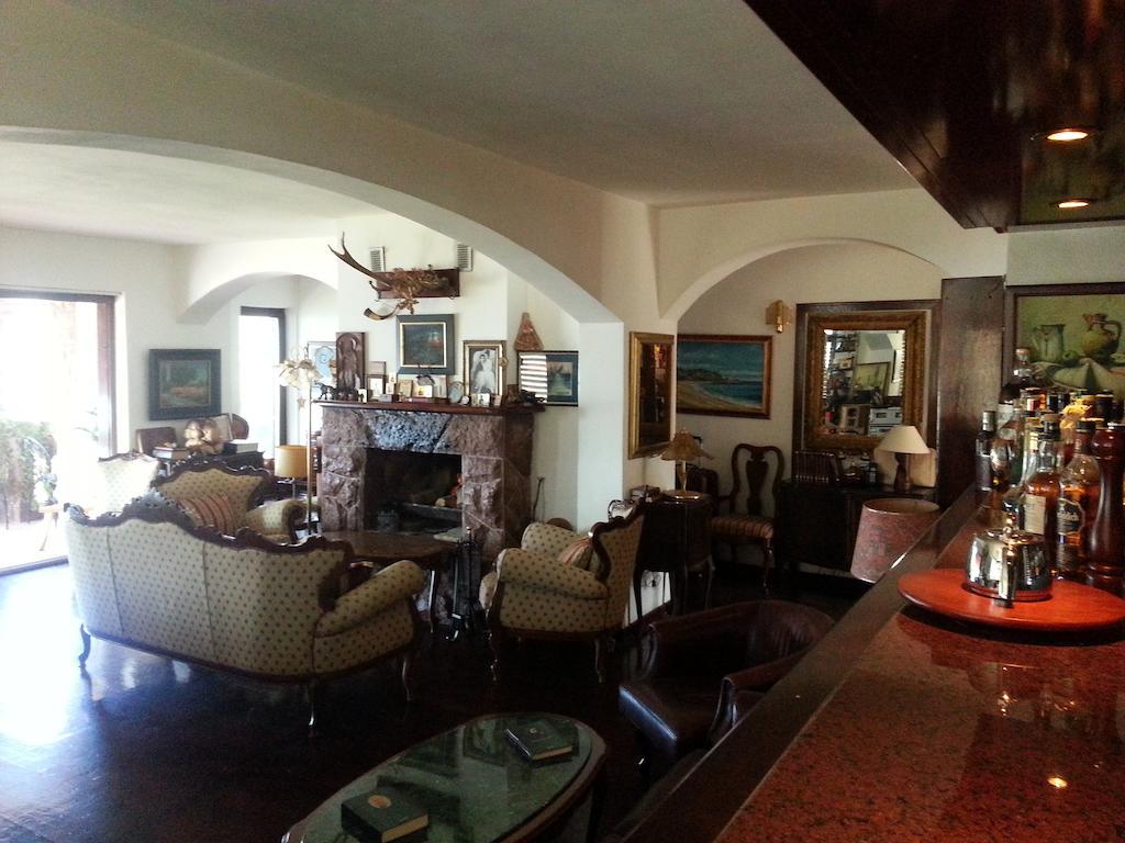 Villa Sara Guesthouse Sveti Stefan Ngoại thất bức ảnh